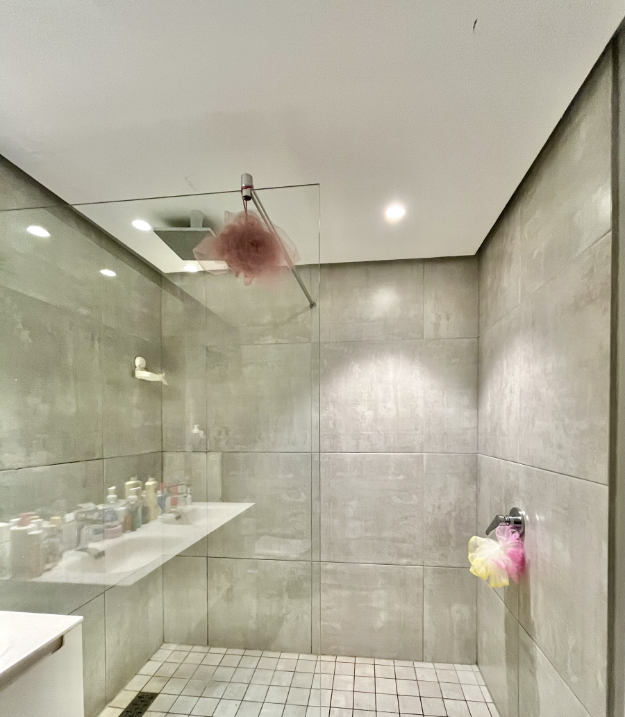 2 Bedroom Property for Sale in Cape Town City Centre Western Cape